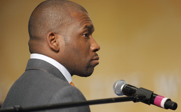 Jamal Bryant and the Continued Foolishness of Preaching